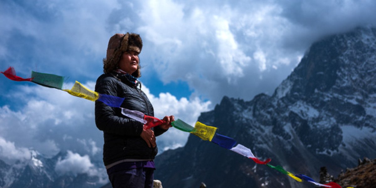 Lhakpa Sherpa: Everest Record & Mountain Queen Film
